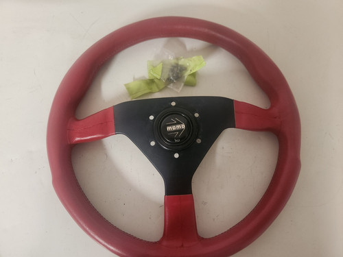 Momo rare red steering - momo,